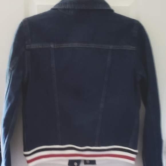 NEW! LEVI'S Womens' Trucker Jean Jacket Small. - Picture 6 of 9